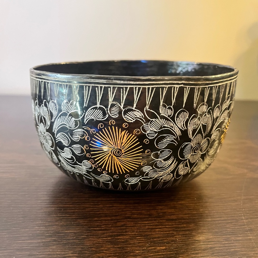 Vintage Lacquer Bowl Trinket
